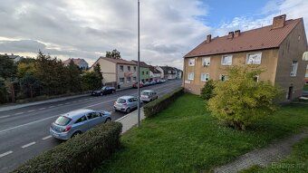 Nabízíme k pronájmu krásný byt 1+1 o velikosti 42 m2 po komp