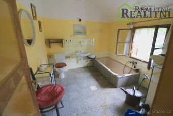 Ve výhradním zastoupení nabízím k prodeji starší rodinný dům
