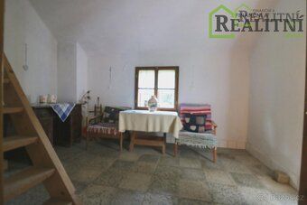 Ve výhradním zastoupení nabízím k prodeji starší rodinný dům