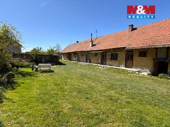 Nabízíme k prodeji rodinný dům v obci Činěves, okres Nymburk