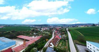 Ev.č. 40129 Hledáte klidné bydlení s rychlým dosahem do měst