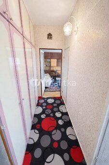 Nabízíme k prodeji družstevní byt 2+1 o velikosti 46 m², kte