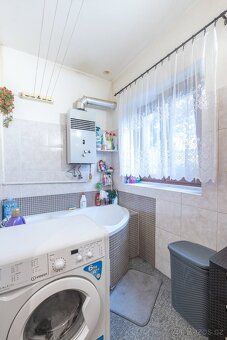 Honzíková reality si Vám dovoluje nabídnout ke koupi dvoupod