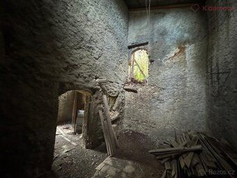 V klidné a soukromé lokalitě v obci Pace del Mela na ulici V