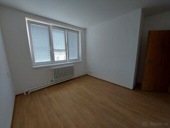 Pronájem bytu 3+kk, 66 m², Národní třída
Nabízím k pronájmu 
