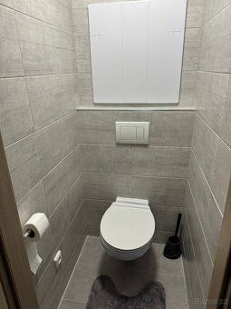 Nabízím k prodeji krásný a světlý byt o dispozici 3+1 (68 m2