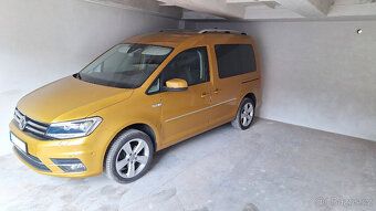 Pronajmu nadstandartně velkou garáž - Týnec nad Labem (10km 
