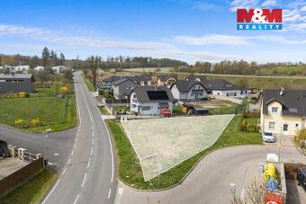 Nabízíme k prodeji atraktivní stavební pozemek o výměře 589 