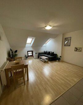 Pronájem bytu 2+kk, ul. Havelkova, Olomouc Byt se nachází ve