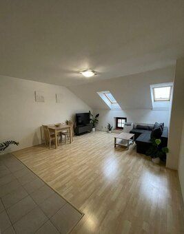 Pronájem bytu 2+kk, ul. Havelkova, Olomouc Byt se nachází ve