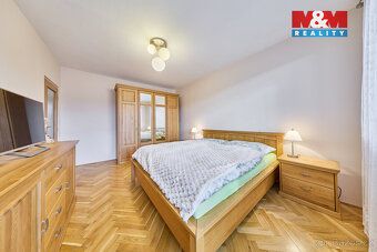 Nabízíme k prodeji byt 2+1 s velkou lodžií v centru Hořic v 