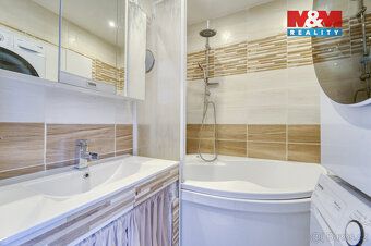 Prodej velmi prostorného bytu 4+1 o ploše 79 m² v klidné čás
