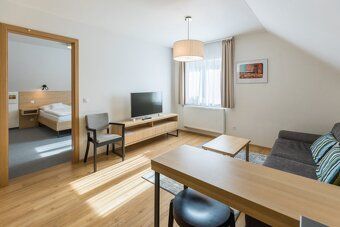 Nabízíme k prodeji zavedený a plně funkční butikový hotel Vi