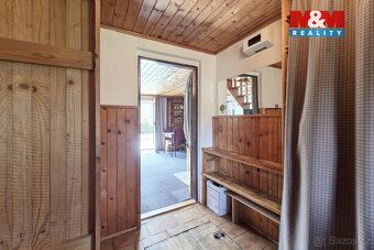 Nabízíme k dlouhodobému pronájmu útulnou, plně zařízenou cha