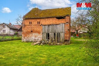 Rodinný dům v obci Třebešov s velkým pozemkem o výměře 1 312