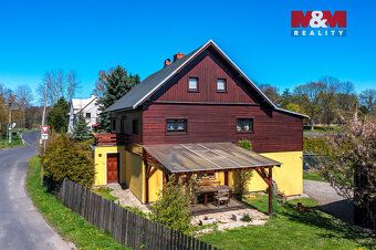 Prodej prostorného rodinného domu o užitné ploše 164 m² na p