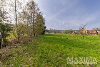 Exkluzivně nabízíme krásný stavební pozemek o výměře 1 195 m