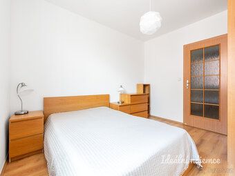 K dlouhodobému podnájmu vám nabízíme krásný, kompletně zaříz