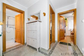 Nabízíme k prodeji pečlivě udržovaný dům v žádané lokalitě P