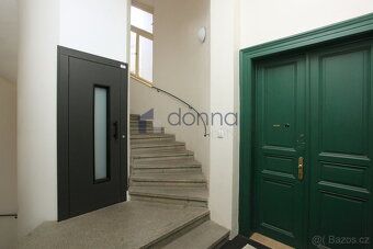 Nabízíme k pronájmu zrekonstruovaný, mezonetový byt 3+1, 130