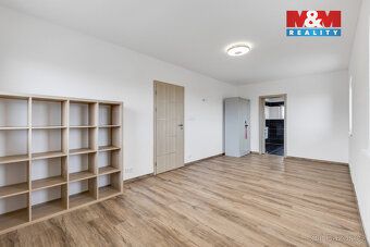 K prodeji nízkoenergetická zděná novostavba o dispozici 7+kk
