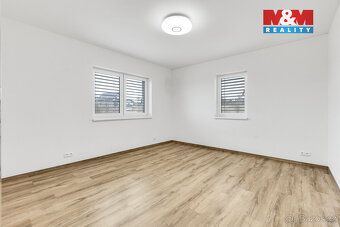 K prodeji nízkoenergetická zděná novostavba o dispozici 7+kk