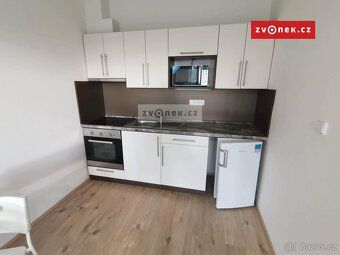 Nabízíme k pronájmu byt 1+kk s balkonem v novostavbě bytovéh