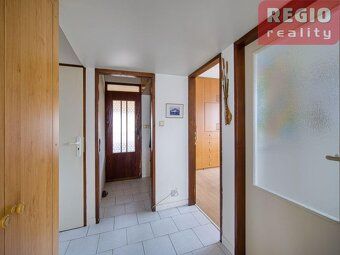 Nabízíme k prodeji přízemní rodinný dům o dispozici 3+1 s mo