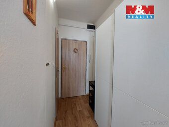 Nabízím útulný byt o dispozici 1+kk a výměře 19 m², situovan