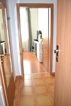 Nabízíme Vám k pronájmu byt o velikosti 2+kk/B OV v Milovicí