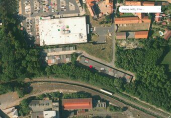Na prodej řadová garáž o výměře 19 m² Slaný, ul. Ouvalova
Je