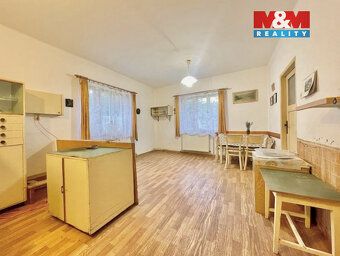 Nabízíme Vám ke koupi starší rodinný dům o užitné ploše 91 m