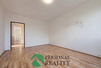 Ev.č. 03016 Nabízíme k pronájmu prostorný byt o dispozici 4+