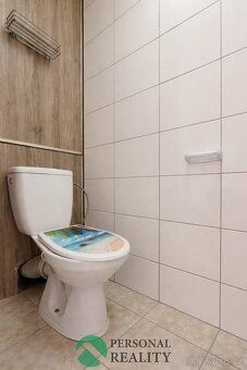 Ev.č. 03016 Nabízíme k pronájmu prostorný byt o dispozici 4+