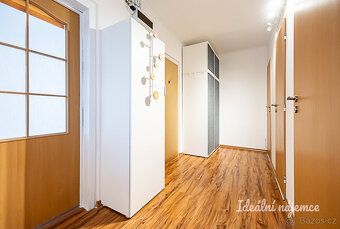 Nabízíme k dlouhodobému podnájmu moderní byt 3+kk o výměře 6