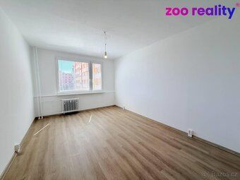 Nabízíme k pronájmu byt o dispozici 2+1 s lodžií, který se n