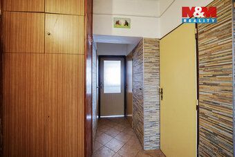 Nabízíme k prodeji rodinný dům o užitné ploše 155 m2 s prost