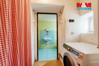 Nabízíme k prodeji rodinný dům o užitné ploše 155 m2 s prost