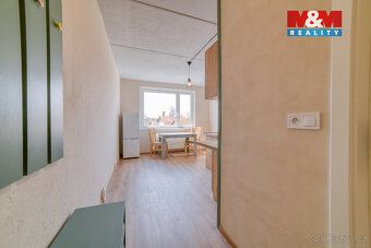 Pronájem zrekonstruovaného bytu 1+1, 41 m2, v prvním patře p
