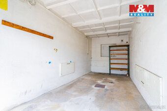 Nabízíme k prodeji řadovou garáž o výměře 21 m² v Třeboni v 