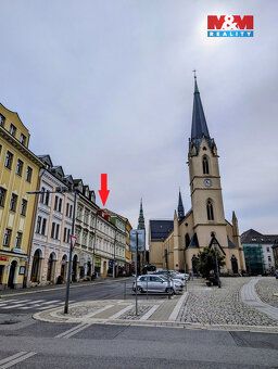 Nabízíme k pronájmu přízemní byt o dispozici 1+kk v centru L