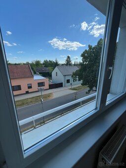Nabízíme k prodeji světlý a kompletně zrekonstruovaný byt 2+