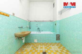 Prodej prostorného, samostatně stojícího rodinného domu v kl