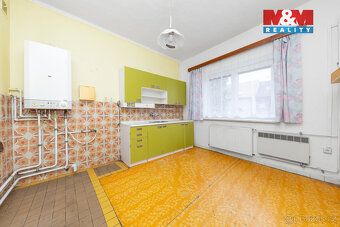 Prodej prostorného, samostatně stojícího rodinného domu v kl