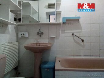 Nabízíme k pronájmu rodinný dům umístěný v srdci České Lípy.