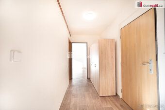 + poplatky 3.800,- Kč. Více informací Vám poskytne makléř Pa