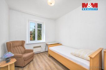 Nabízíme k prodeji bytový dům v klidné části obce Krucemburk