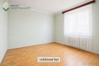 Chtěli byste si pořídit velký cihlový byt nedaleko metra, kt