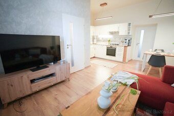 Prakticky řešený byt 2+kk o podlahové ploše 57 m² v ulici Šp