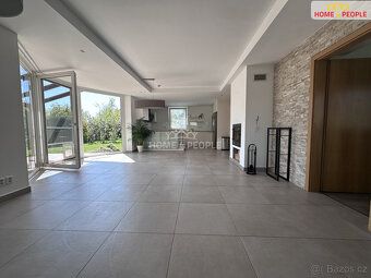 + provize RK, v přímém zastoupení pronájem prostorného rodin